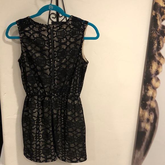 Romper - Picture 2 of 2